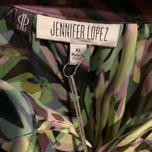 Jennifer Lopez Tops - Jennifer Lopez Print Top Sz XL Jennifer Lopez Tops - Jennifer Lopez Print Top Sz XL